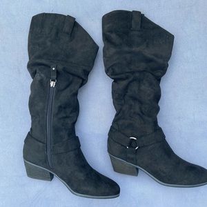 Dr. Scholl’s black boots, 2” heel, microsuede